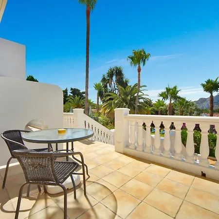 Carrio Sol - Monty's 4* Calp
